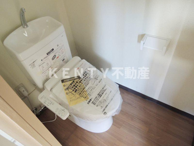 【トイレ】 | サンフラワー南品川  | 落ち着いた色調のトイレです