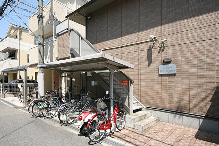 バモス　リンピエサの外観|外はこのようになっています