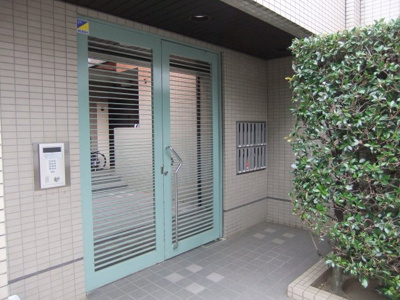 【エントランス】