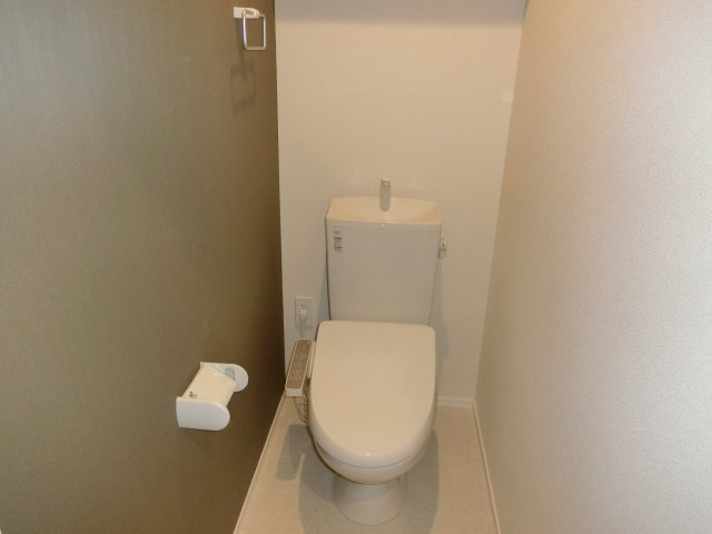 ＭＡＩＳＯＮ　ＴＲＯＩＳⅡのトイレ