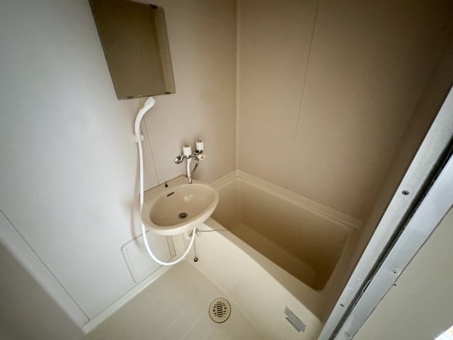 エクセレント中村の浴室