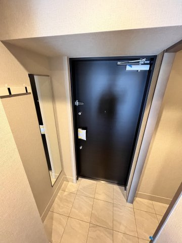 びゅうリエット横浜東神奈川の玄関|※現況優先