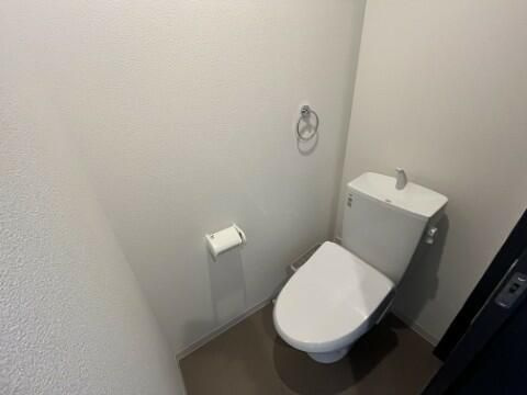 ジーメゾン見沼大和田カトレアのトイレ
