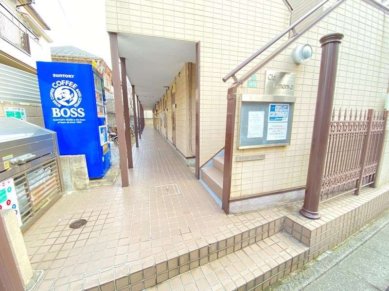 クレール碑文谷のロビー