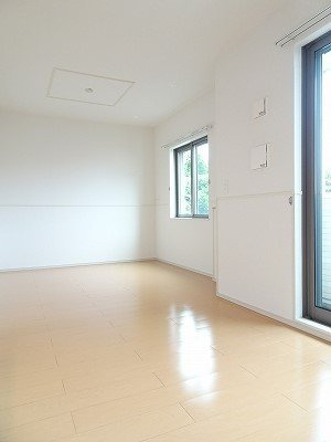 シャンティの居間・リビング