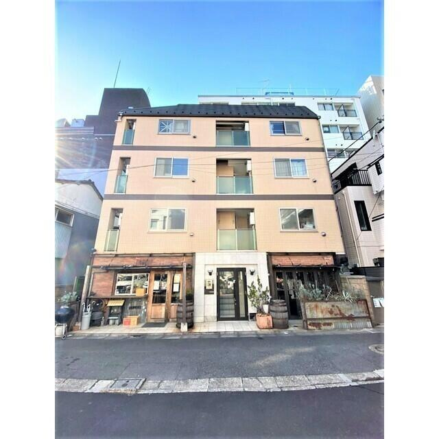 ＭＫＭ都立大のエントランス