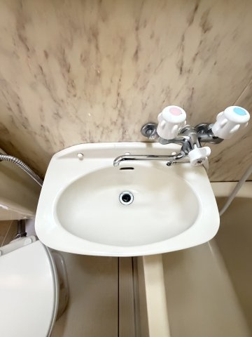 ライオンズマンション神戸西元町の洗面所