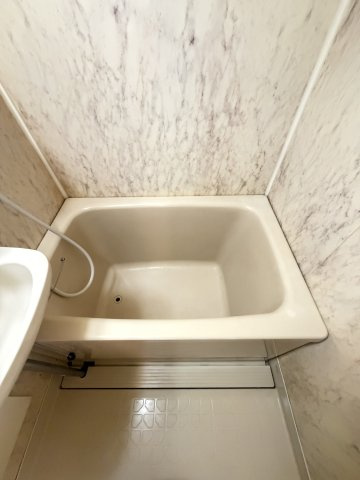 ライオンズマンション神戸西元町の浴室