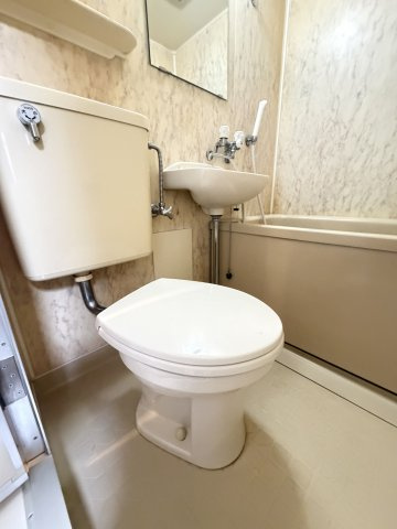 ライオンズマンション神戸西元町のトイレ