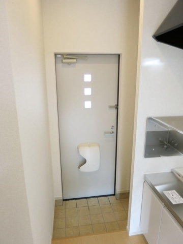 エムステージの玄関