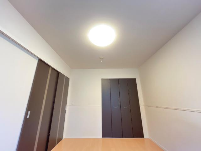 奈良市学園大和町６丁目のアパートの設備|照明器具