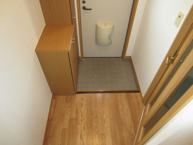 【玄関】 | ラフレシール１番館