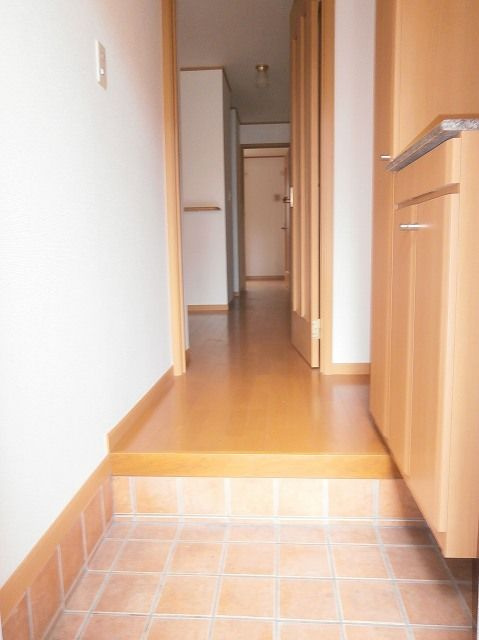 リヴェールＭの玄関