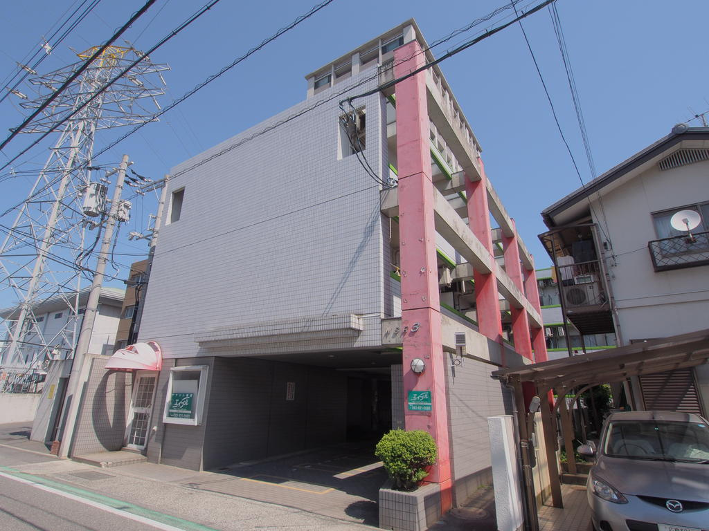 コーポNSRの外観