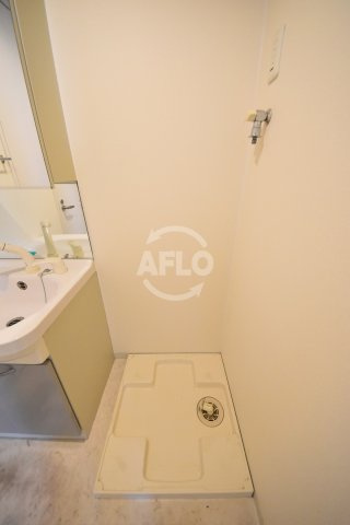 ジュネーゼ京町堀パークサイドの設備|ジュネーゼ京町堀パークサイド　室内洗濯機置き場