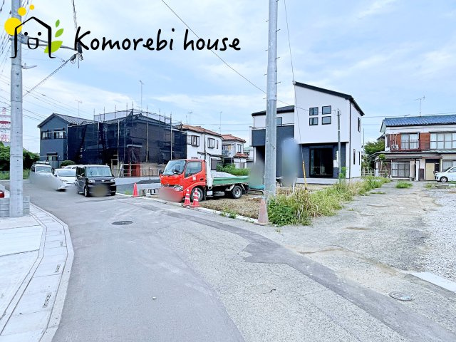 鴻巣市下忍　3期　新築一戸建て　グラファーレ　02の前面道路含む現地写真|前面道路含む現地写真です