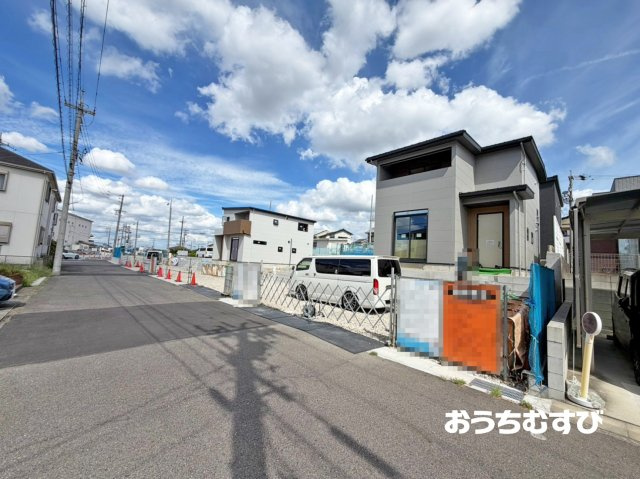 春日井市大手町2丁目(全13棟)の前面道路含む現地写真