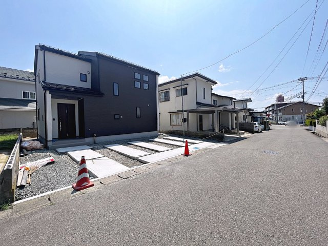 新築戸建・新築建売　会津若松市桧町　行仁小・第一中の前面道路含む現地写真