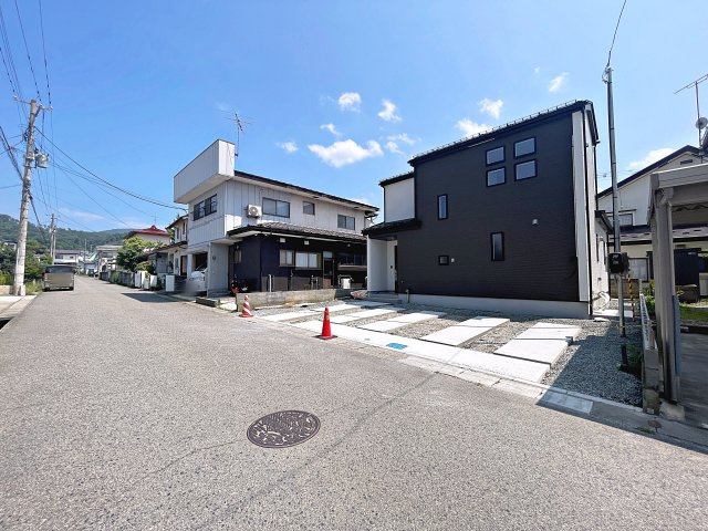 新築戸建・新築建売　会津若松市桧町　行仁小・第一中の駐車場