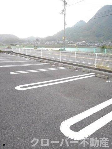 サンリット　Ｂの駐車場