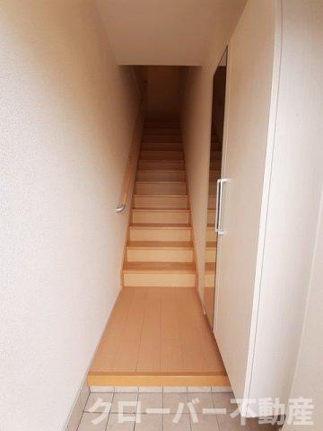 シャルールⅡの玄関
