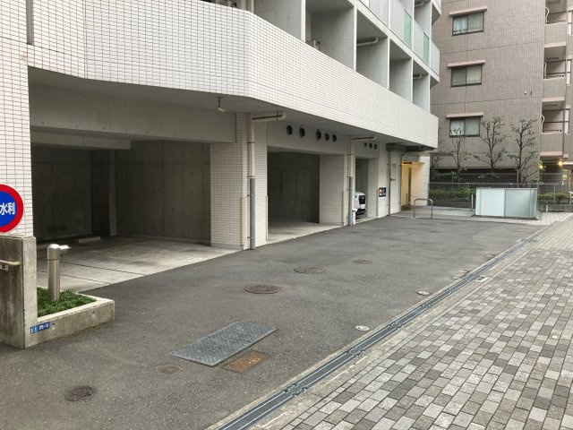 プラウドフラット蒲田Ⅱの駐車場