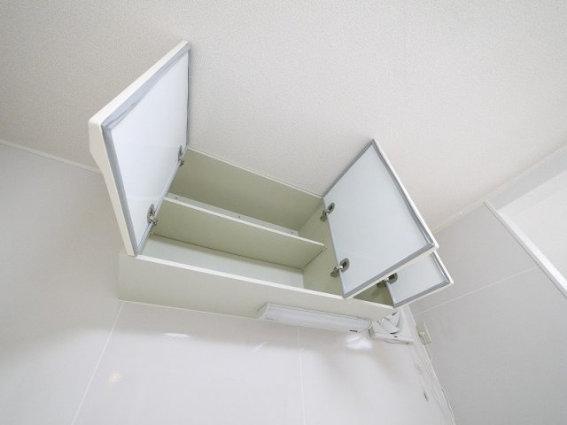 タダスビルの洋室|きれいなキッチンです