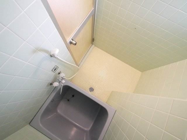 タダスビルの浴室|コンパクトで使いやすいお風呂です