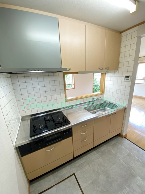 藤沢市下土棚のテラスのキッチン