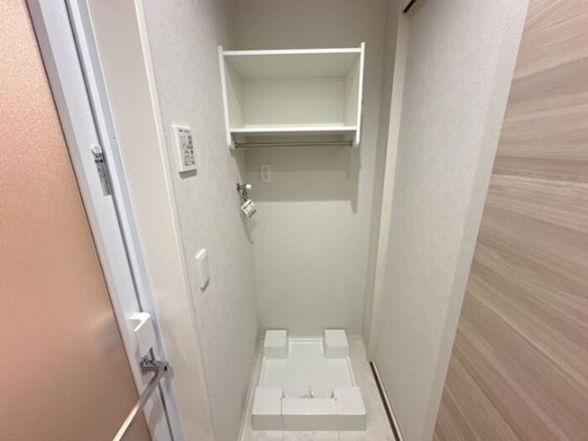 【玄関】 | 洗濯機置き場