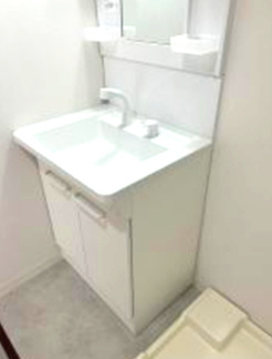 南市岡３丁目テナントの洗面所