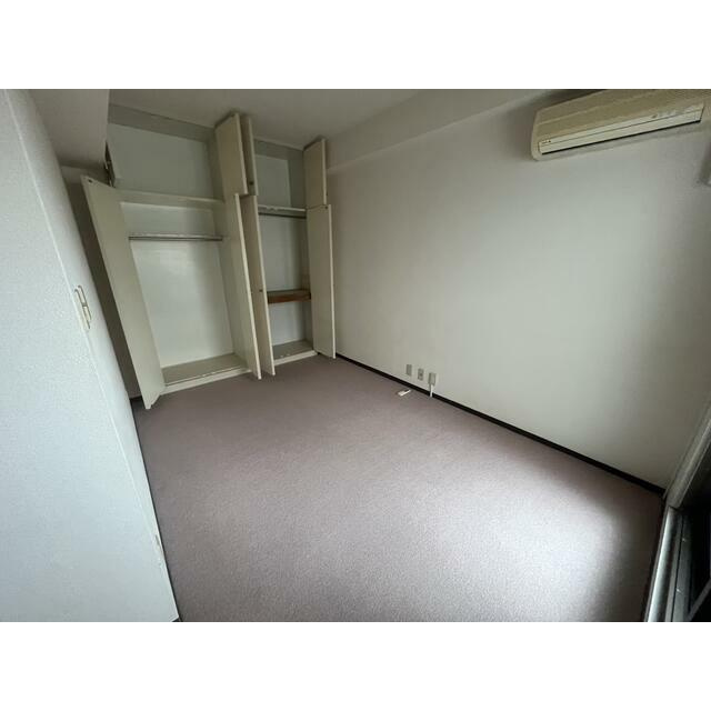 パークハイム三田の洋室