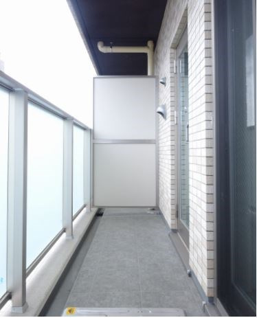 【バルコニー】リヴシティ横濱関内弐番館