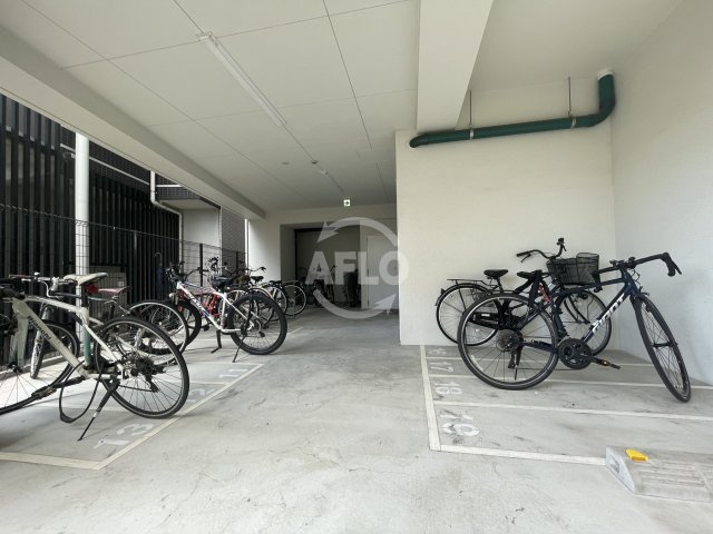 エストゥルースプラス大阪福島のその他共用部分|BLUE福島(ブルーフクシマ)　駐輪場