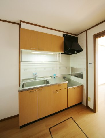 アーバンクレスト伏見Aのキッチン