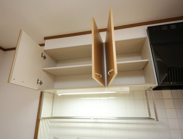 アーバンクレスト伏見Aの内装