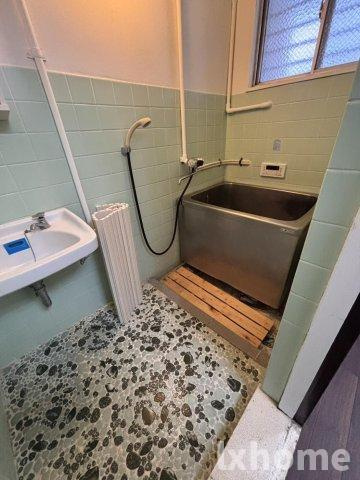 吉田マンションの洗面所|忙しい朝には欠かせない洗面所です