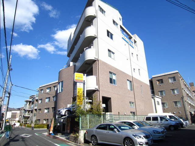モノリスビルの外観|とっても明るい居住空間です♪