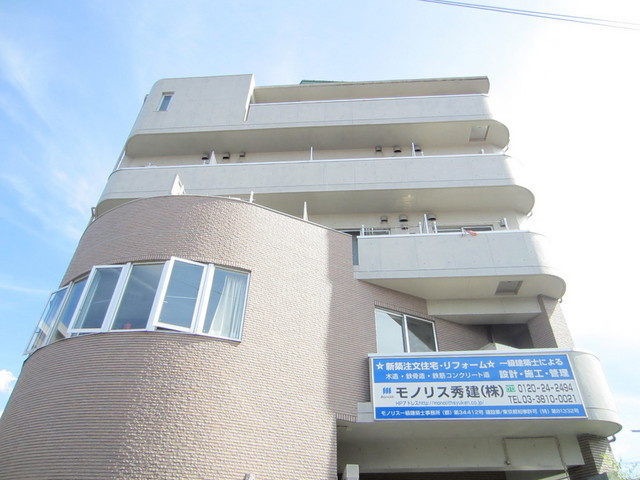モノリスビルの外観|とっても明るい居住空間です♪
