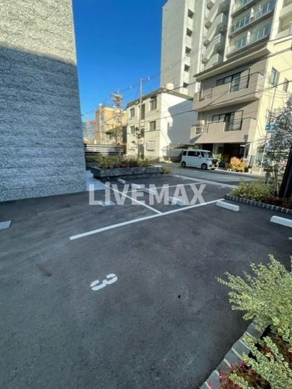 【駐車場】S-RESIDENCEドーム前千代崎 