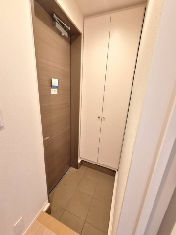 フェリーチェの玄関