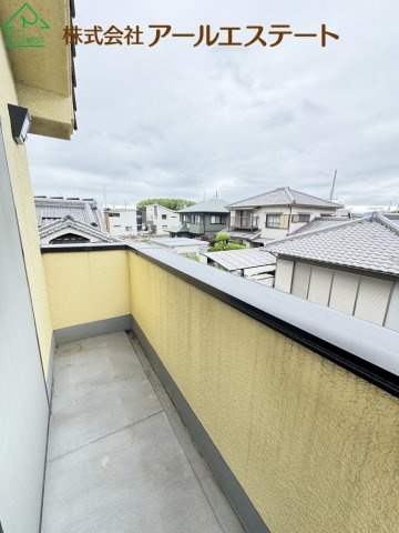 姫路市飾磨区阿成渡場　　山陽電鉄「妻鹿駅」徒歩13分のバルコニー