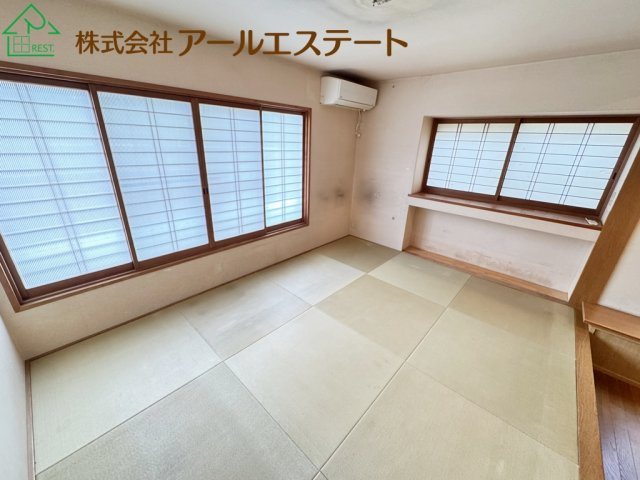 姫路市飾磨区阿成渡場　　山陽電鉄「妻鹿駅」徒歩13分の和室