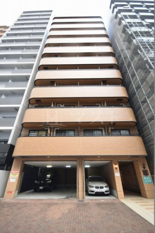 ドミール江戸堀の外観