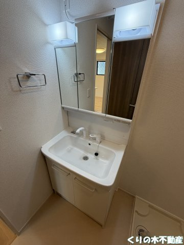 【洗面所】 | ソーレ　１０Ｂ | 忙しい朝には欠かせない洗面所です