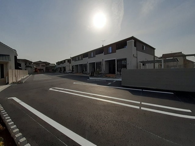 【駐車場】 | リヴィエール・デュアルＡ | 車をお持ちの方に嬉しい駐車場付きの物件です