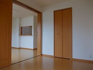 【内装】 | ラルジュ　フォンテーヌⅣ | 内装は落ち着いています