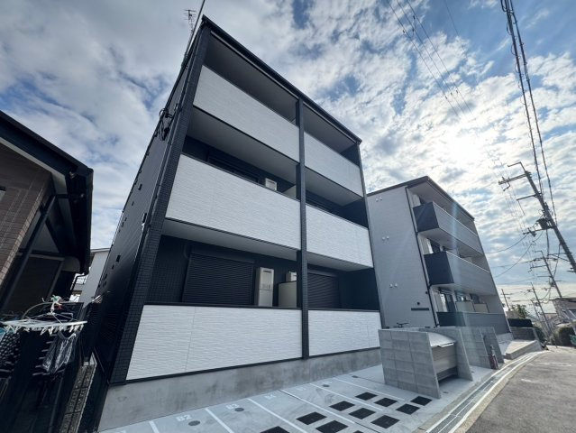 REGIES柴原阪大前II