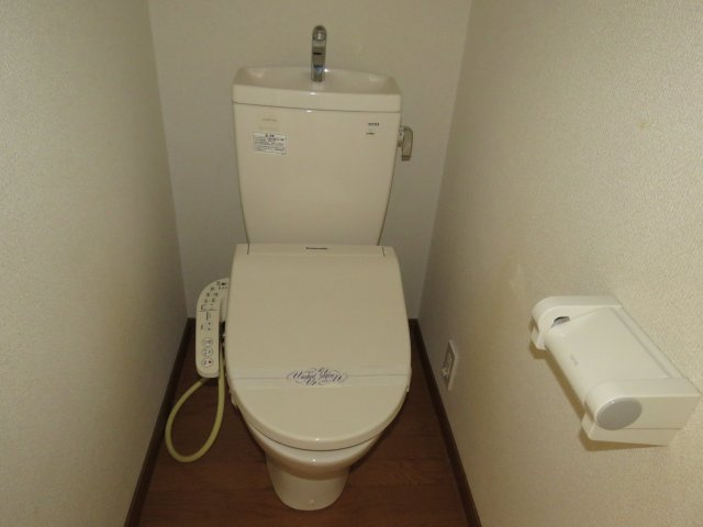 新井ビルのトイレ