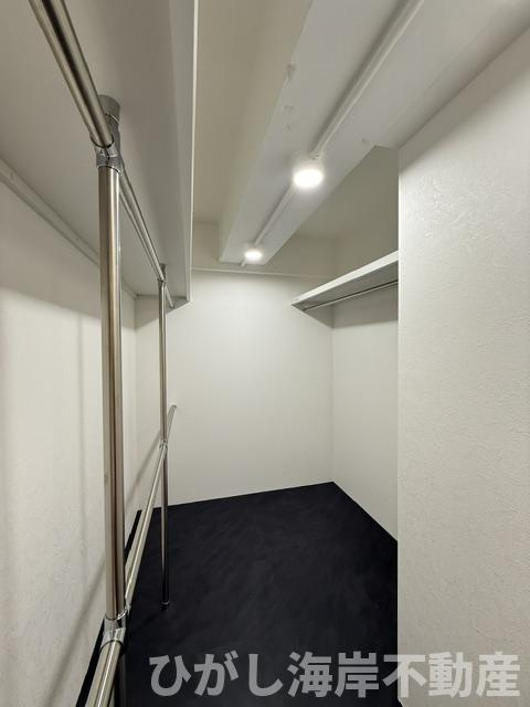 クリオ茅ヶ崎柳島海岸の収納|新規リフォーム完了！　ウォークインクローゼット
